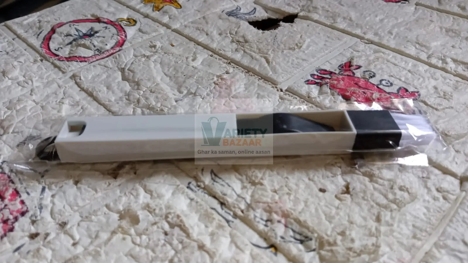 2 in 1 Multi-Function Plastic Window Slot Wardrobe Dust Removal Cleaning Brush Variety Bazaar