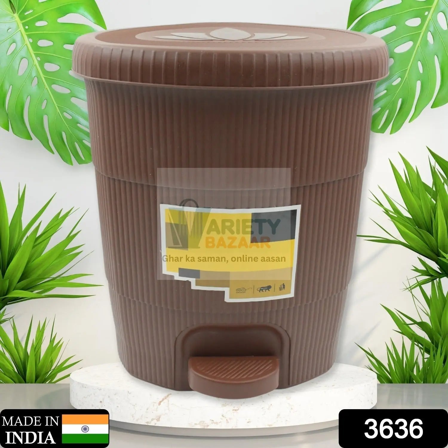 3636 Homeware Dustbin Clean Mini Small Size Plastic Pedal Dustbin Used For Kitchen, Office, Car (1 PC) Travel Sahayak