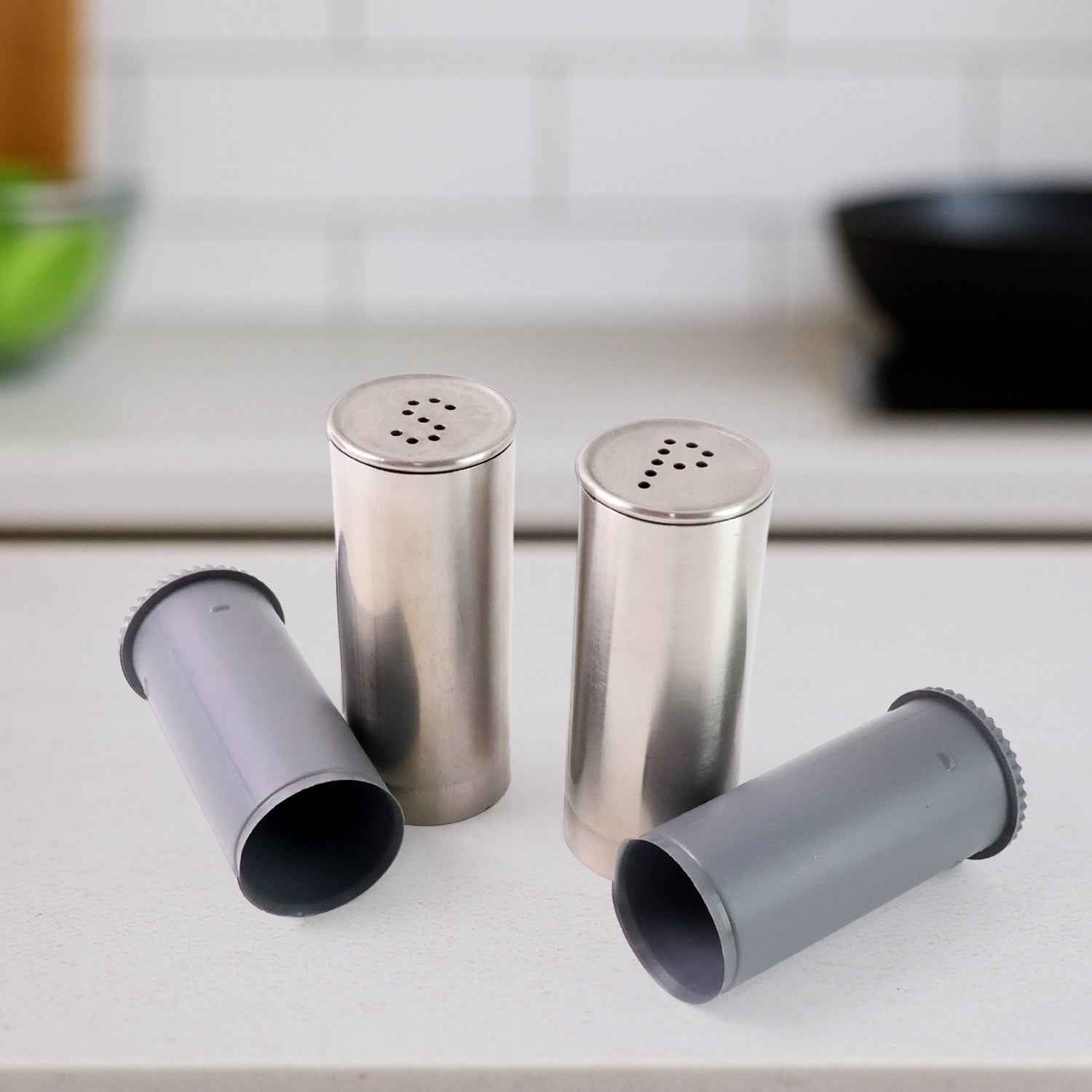 Stainless Steel Salt And Pepper Shaker Set (2 Pc)