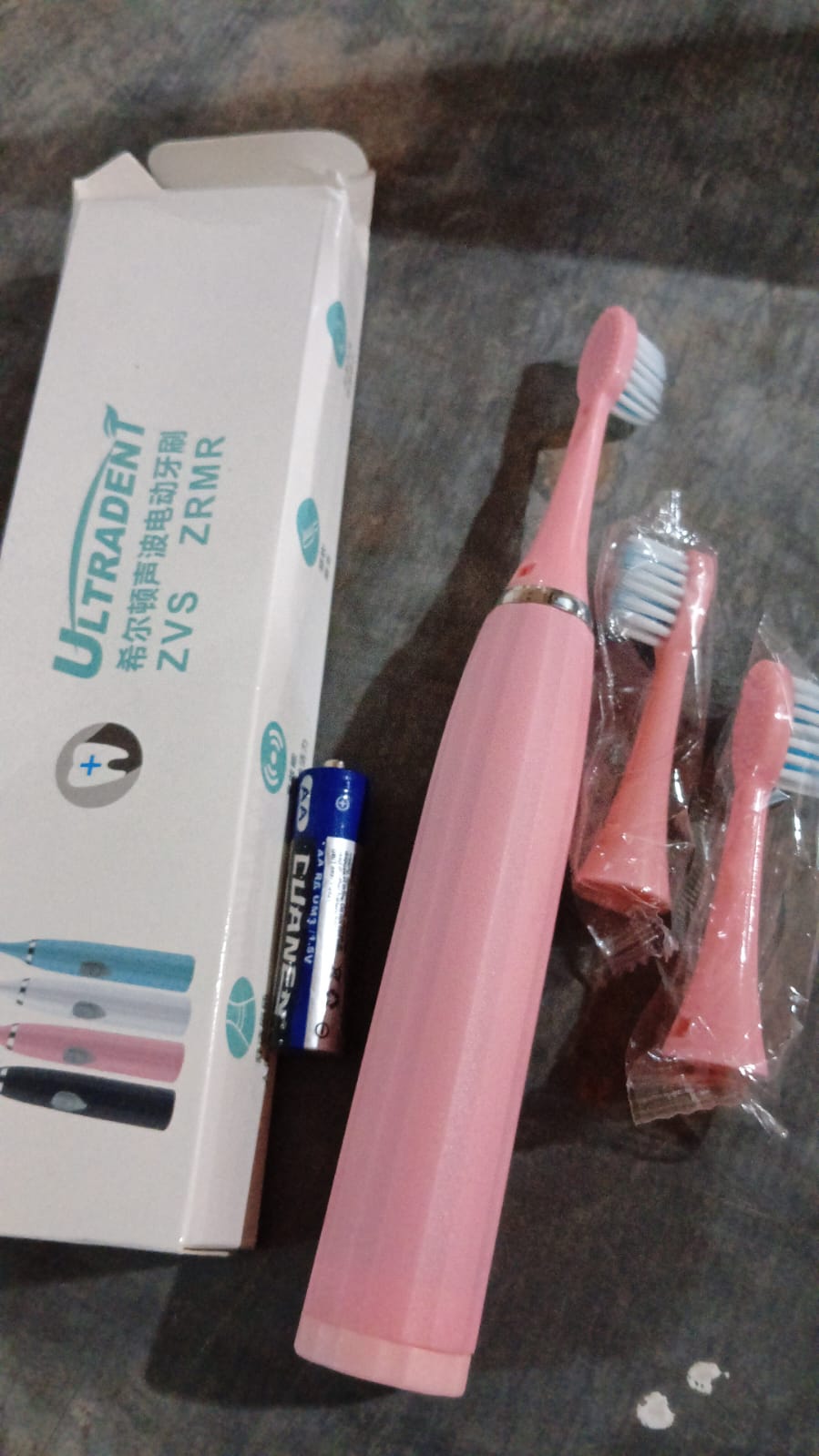 Adult Waterproof Electric Toothbrush with 3 Toothbrush Head Battery Operated Toothbrush (1 Pc / Battery Included) travel sahayak