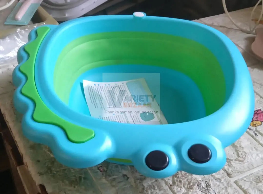 Frog Shape Foldable Baby Wash Basin, Space-Saving Lightweight Face Washing Tub (33×31cm / 1 Pc) Variety Bazaar