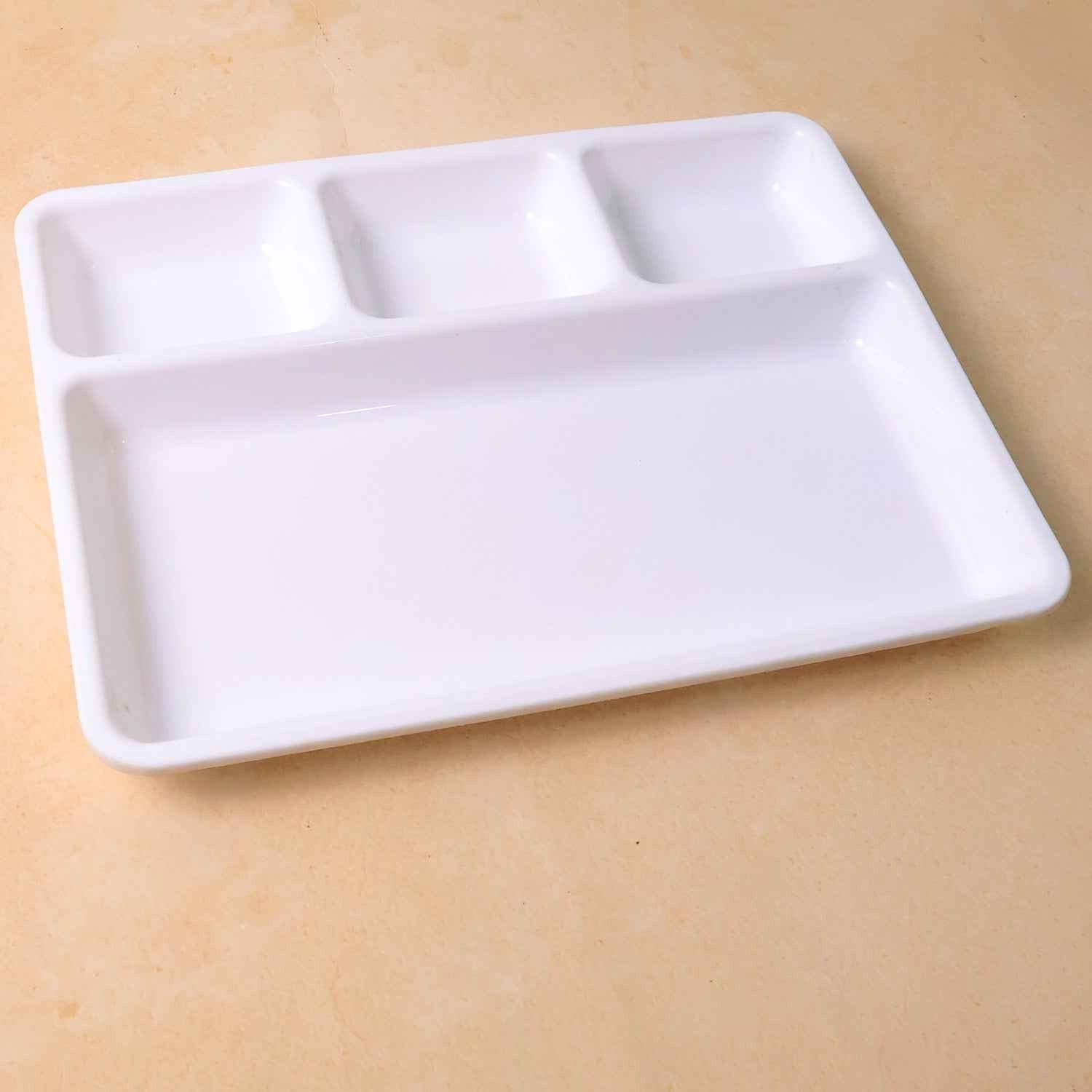 Plastic 4-compartment Rectangular Meal Serving Tray  Plate (1 Pc  White)