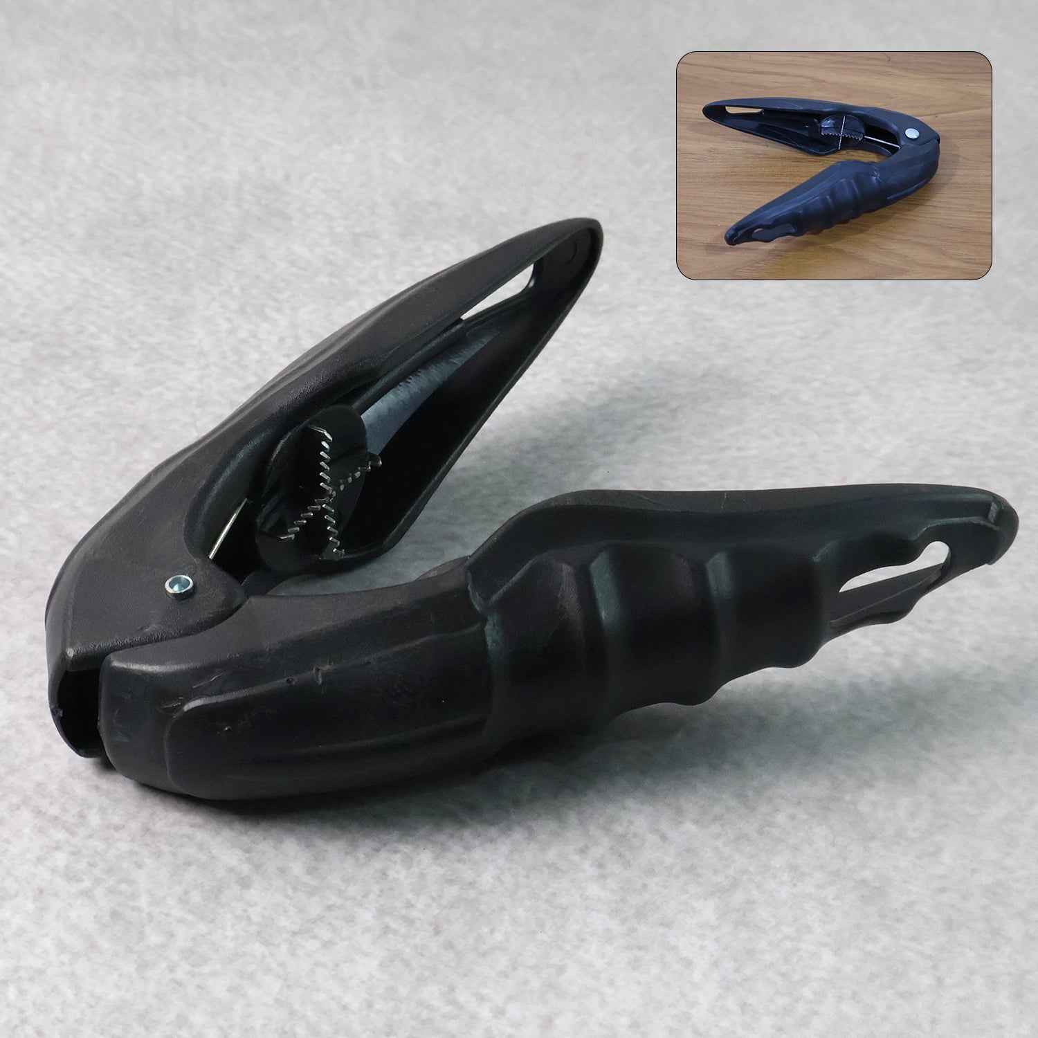 Multipurpose Walnuts And Seafood Cracker Tool - (1 Pc)