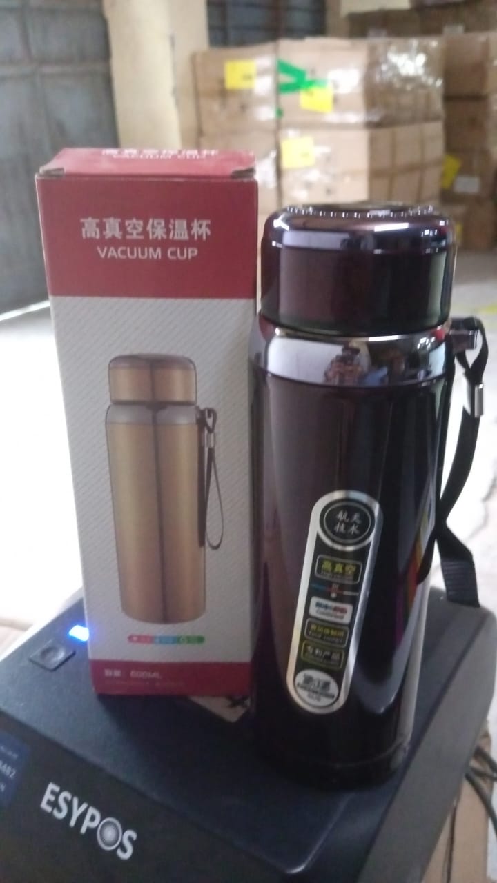 Double Walled Insulated Hot and Cold Water / Tea / Coffee Thermal Bottles (600 ML / Mix Color) travel sahayak
