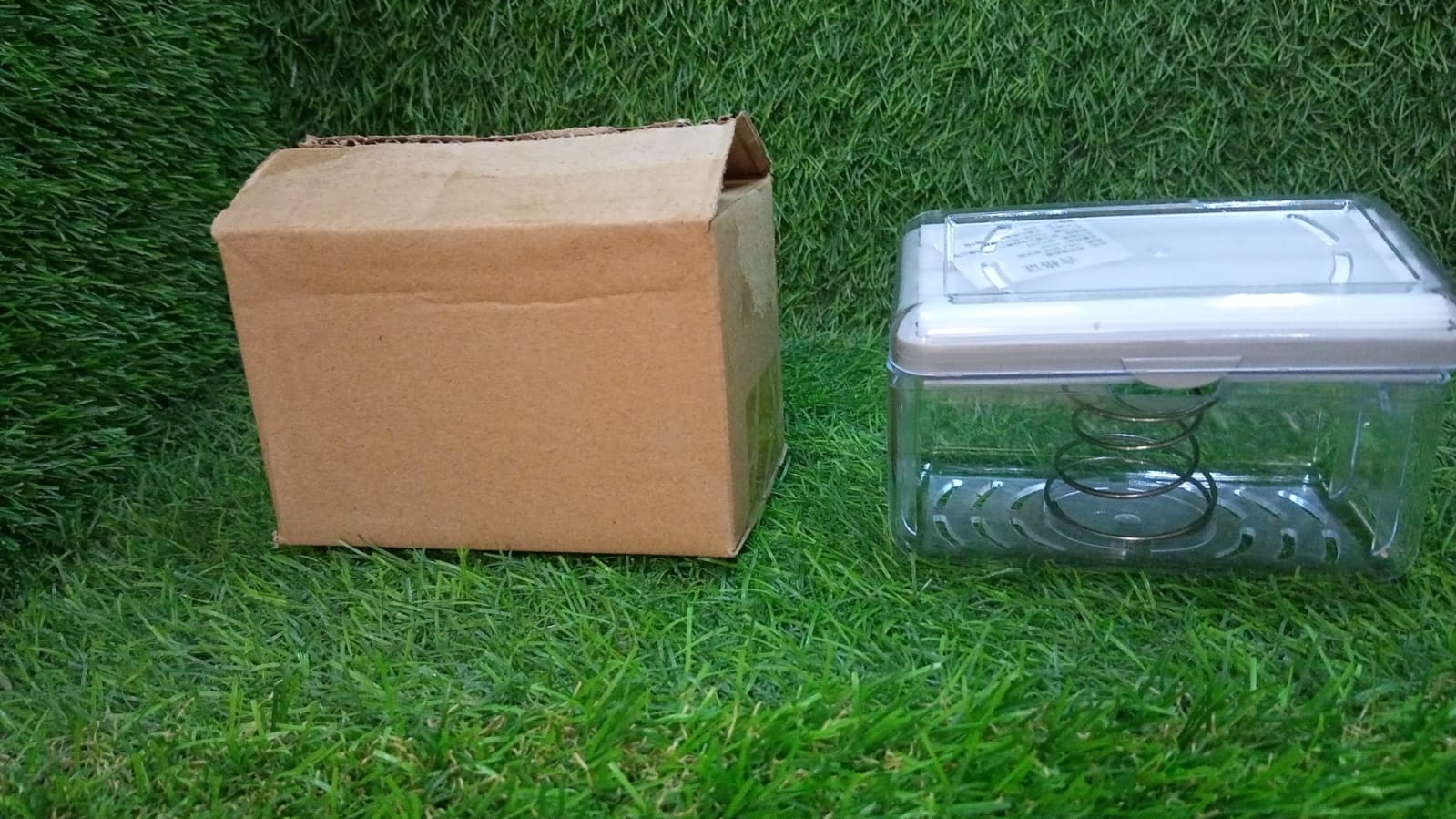2-in-1 Portable Soap Dish & Dispenser: Roller, Drain Holes, Foaming Variety Bazaar