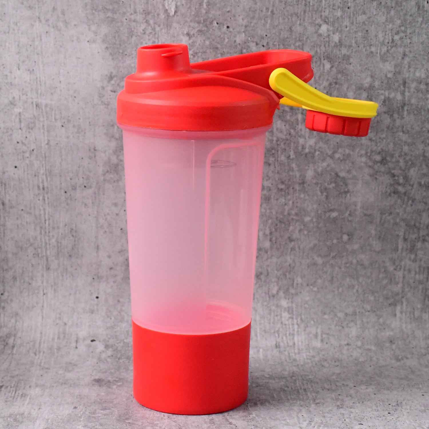 Supermom  Premium Booster Gym Shaker Bottle With Mixing Ball (550ml  1 Pc)